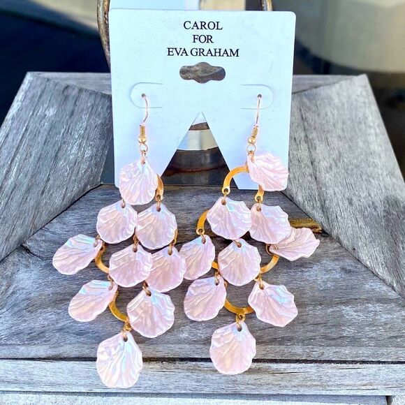 Carol for Eva Graham Pink Shell Dangle/Drop Earrings. NWT! New! - Picture 2 of 5